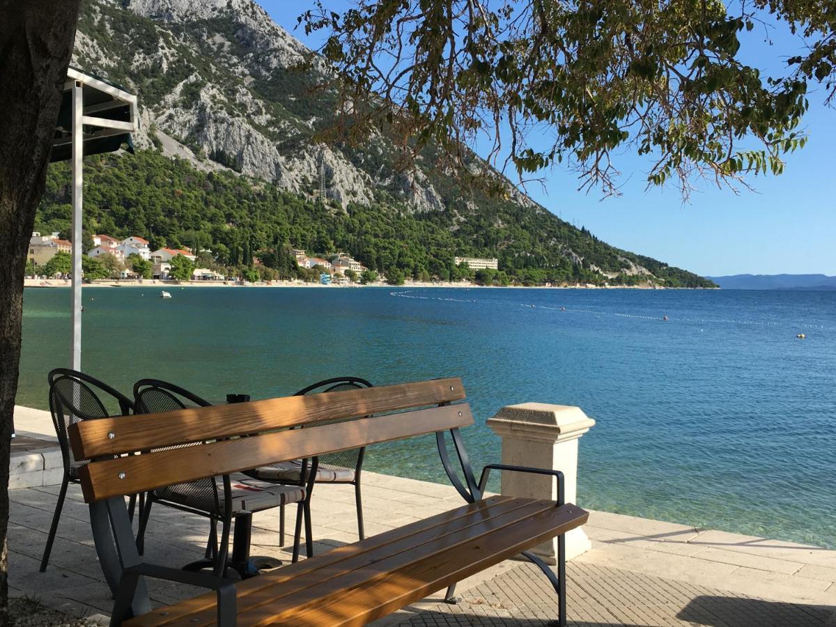 Apartment Neven Gradac  Exterior foto